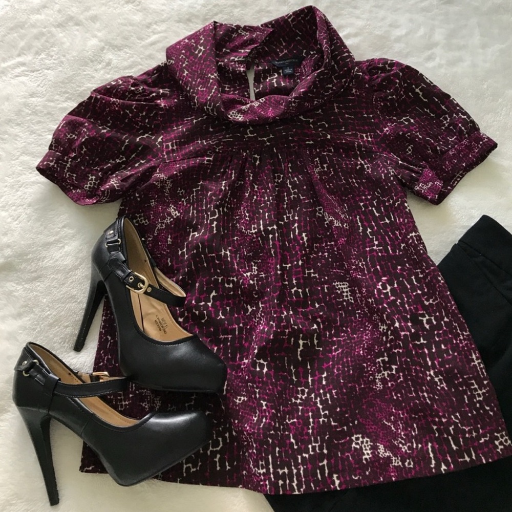 Banana Republic short sleeve blouse
